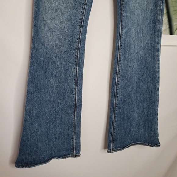 AE Artist Short Flare Jeans Medium Wash - Picture 3 of 7